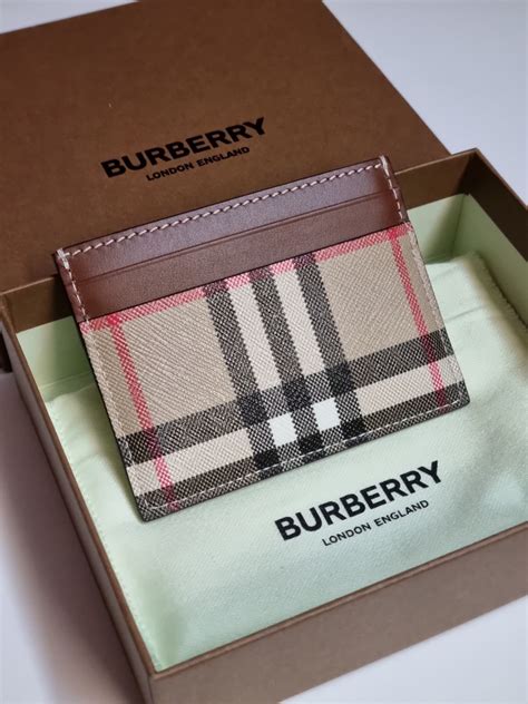 burberry mens card holder leather|burberry men's wallet card holder.